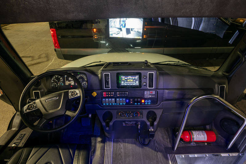Supercoach XL - 11